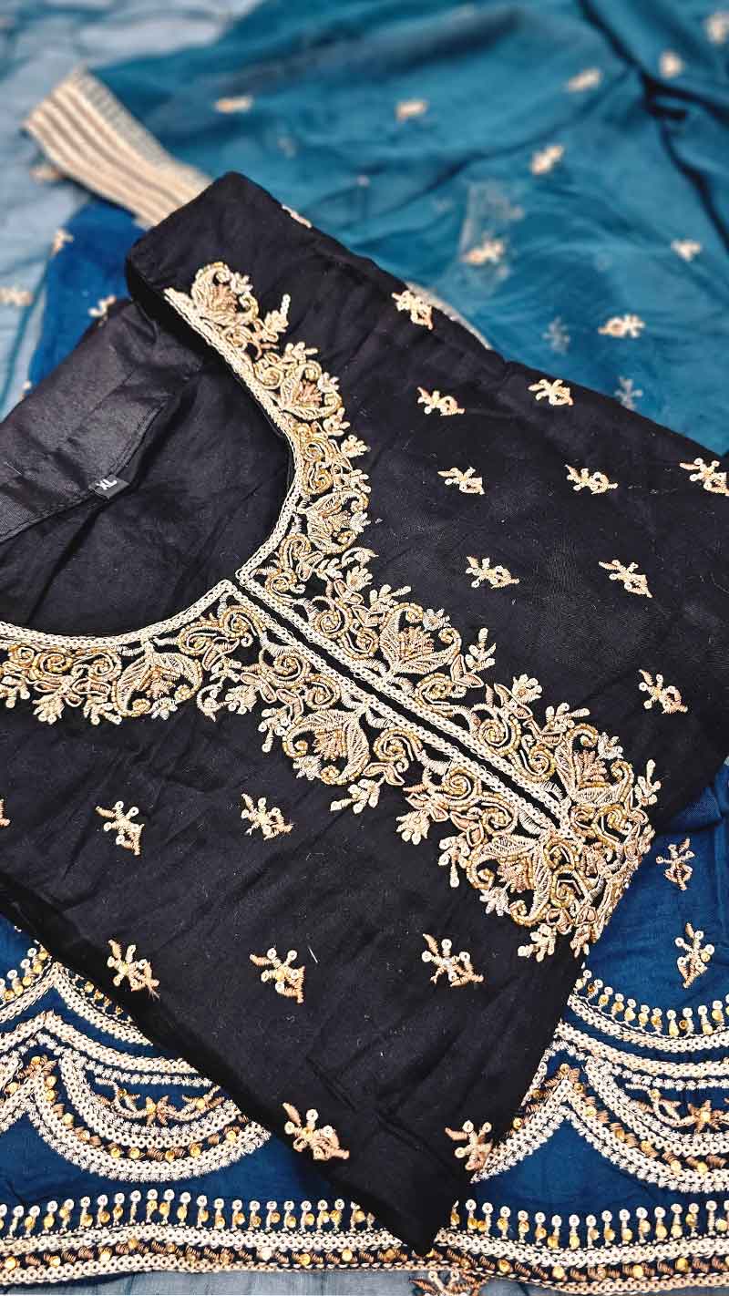 Pancy party dress -2003